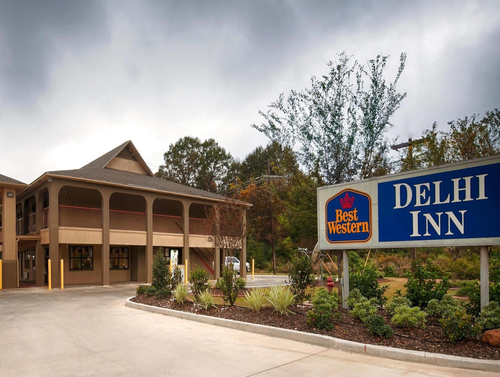 Best Western Delhi Inn Екстериор снимка